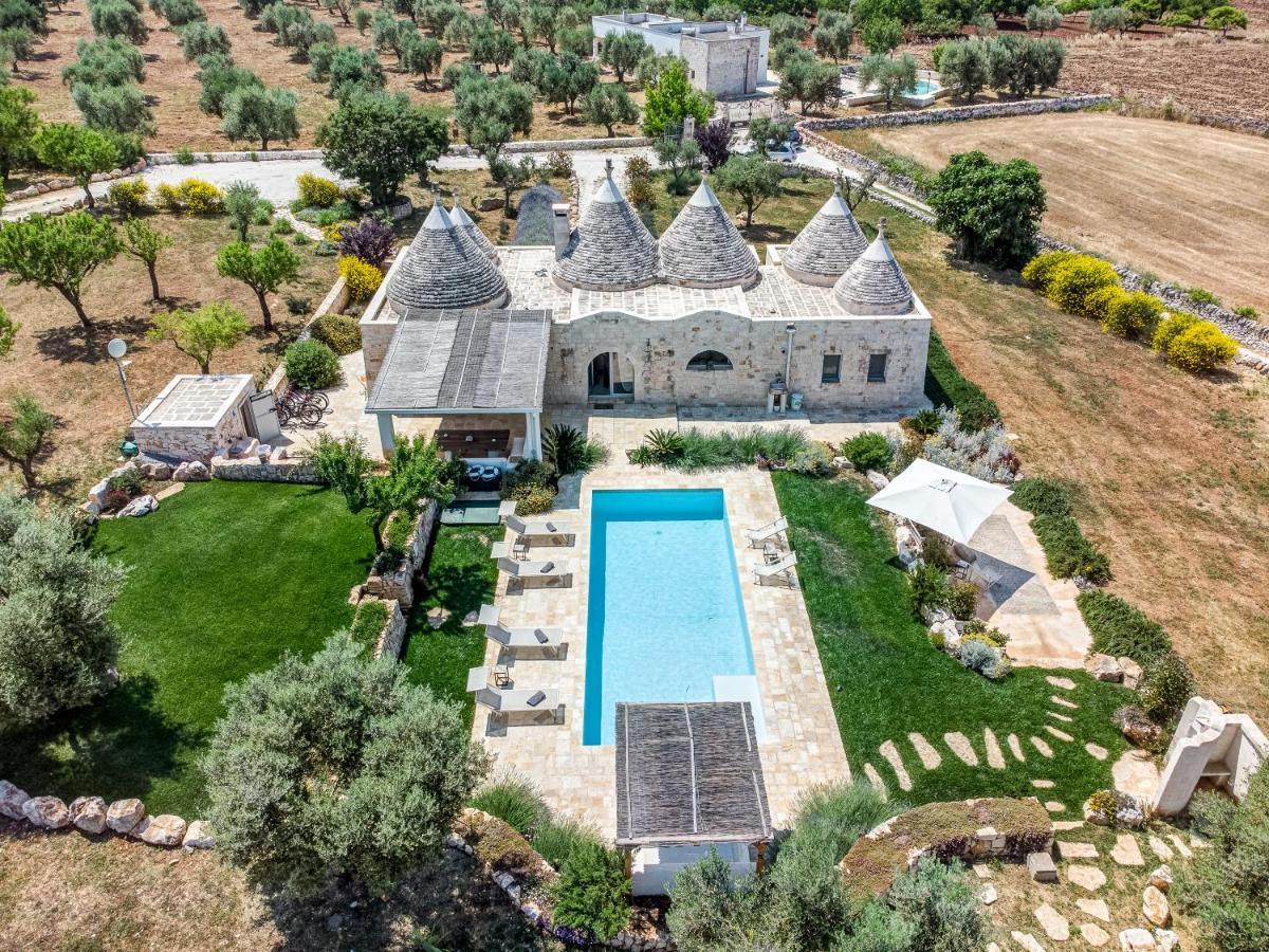 Trulli Gianpaolo - Luxury Villa Остуни Экстерьер фото