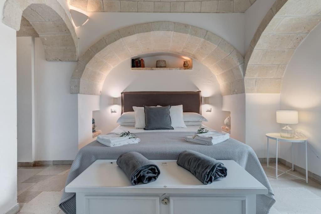 Trulli Gianpaolo - Luxury Villa Остуни Экстерьер фото