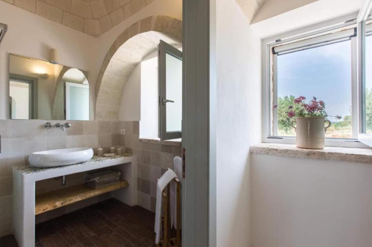 Trulli Gianpaolo - Luxury Villa Остуни Экстерьер фото