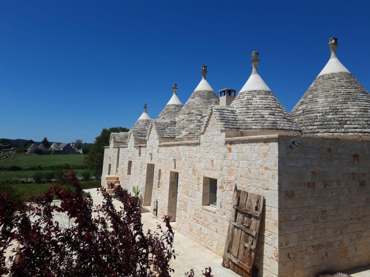 Trulli Gianpaolo - Luxury Villa Остуни Экстерьер фото
